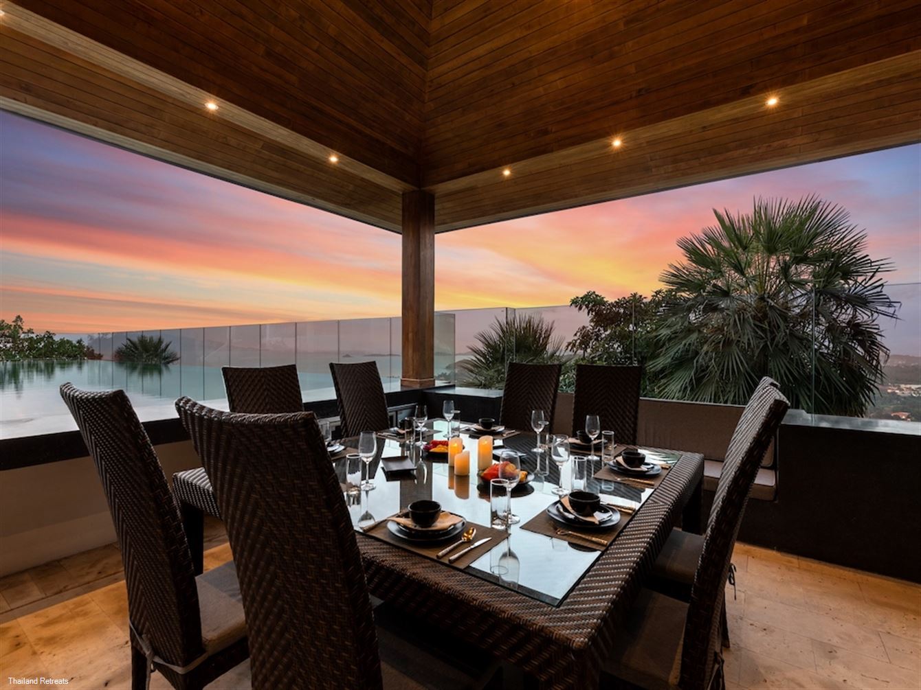 Villa Firefly