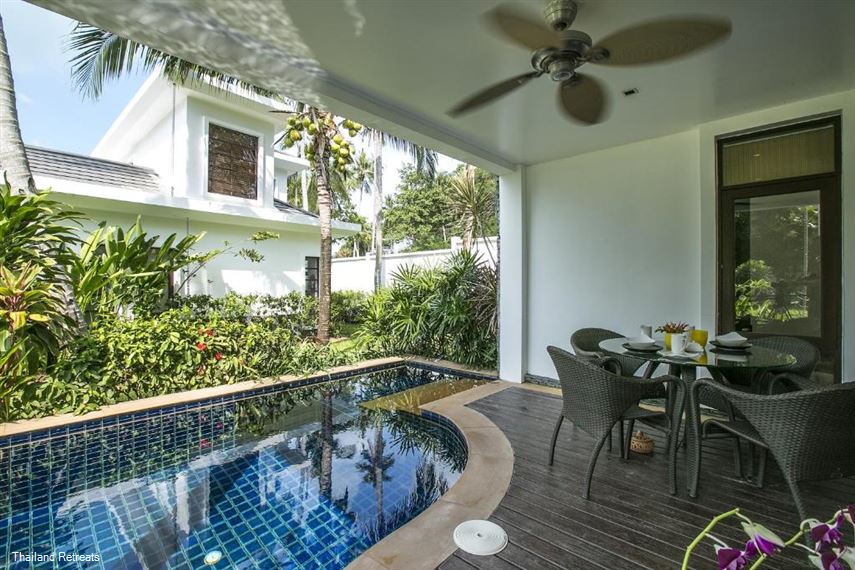 Heliconia pool Villa