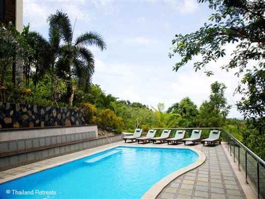 A unique and imposing stand alone Ao Nang sea view villa with private pool sleeping 11. Thara Bayview Villa is a fun and very spacious villa that also offers private chill out spaces and a BBQ area at pool level. Just 2.5km to the tourist town of Ao Nang the villa is a perfect holiday retreat.