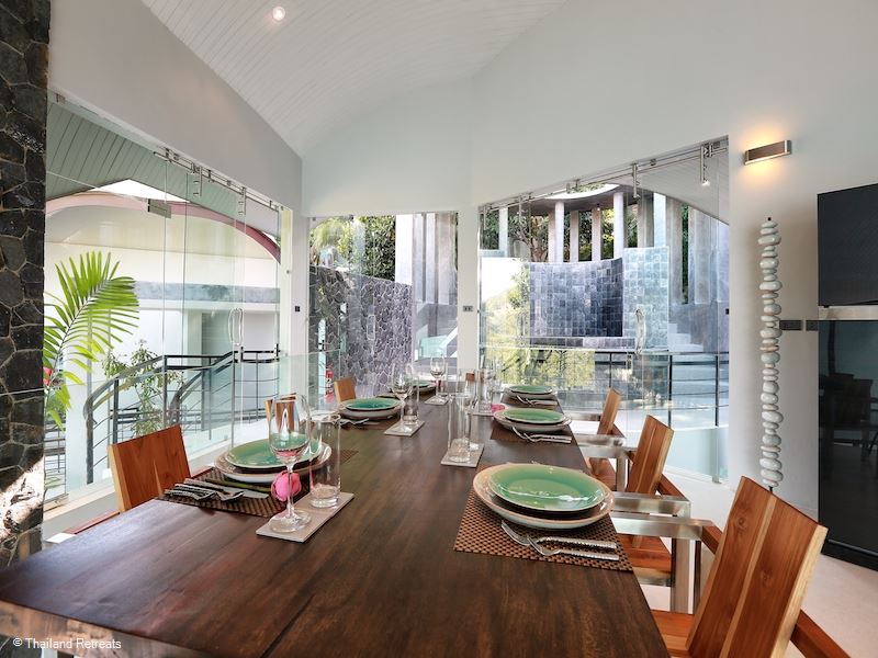 Villa Moonshadow