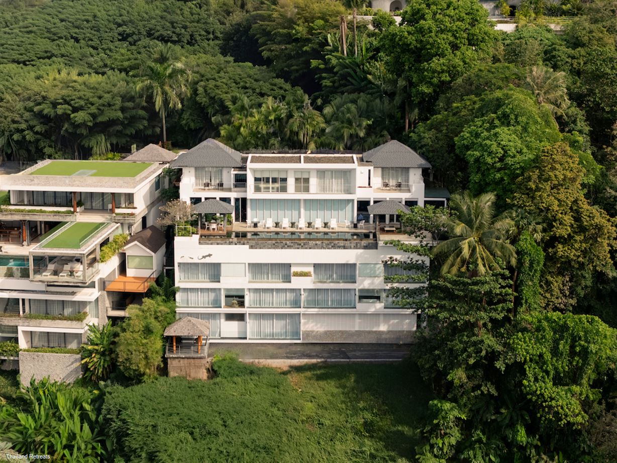 Bluesiam Villa