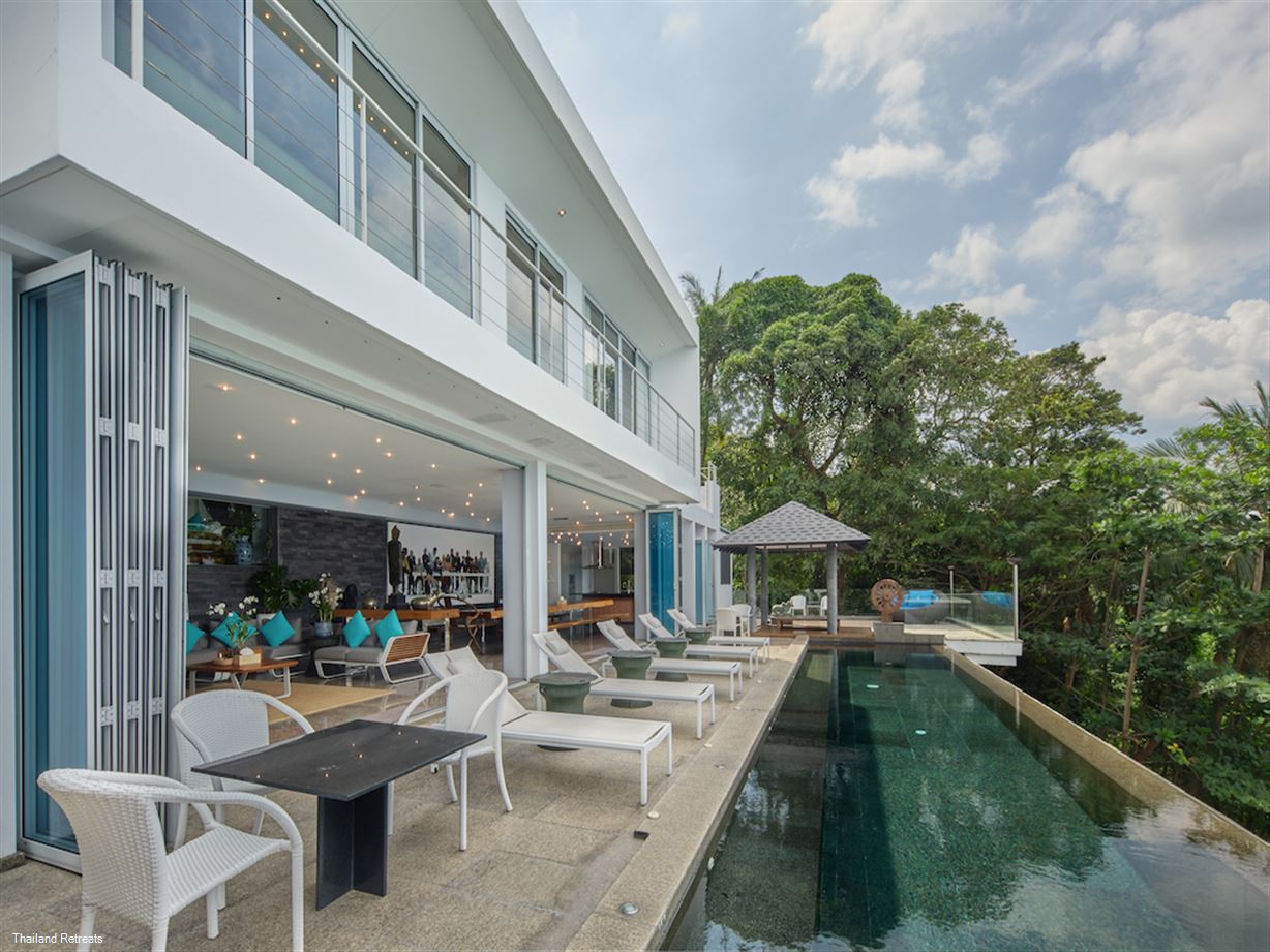 Bluesiam Villa