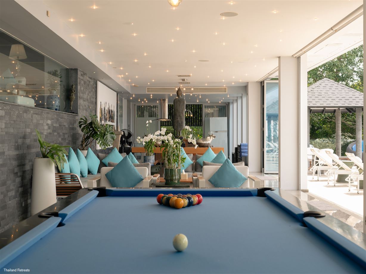 Bluesiam Villa