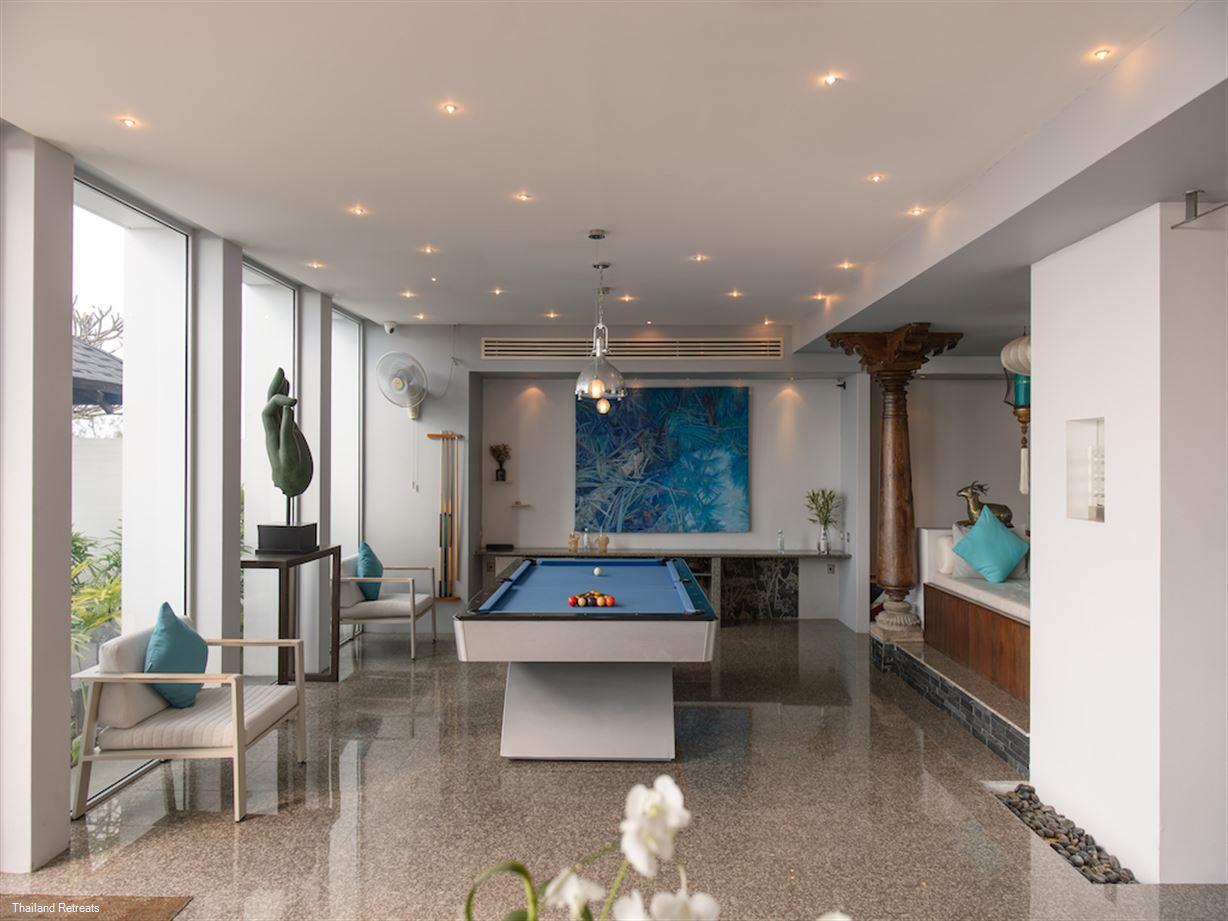 Bluesiam Villa