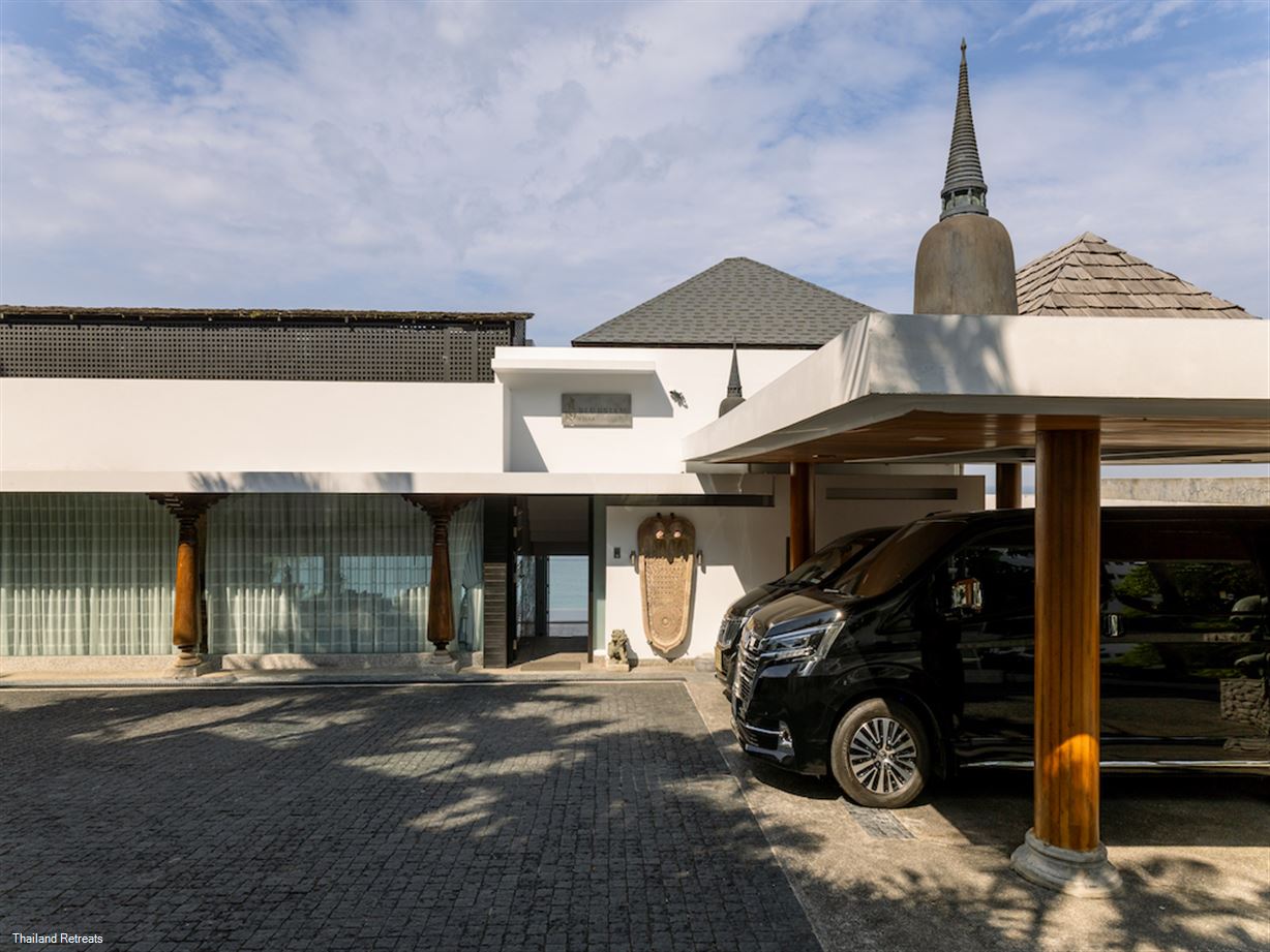 Bluesiam Villa
