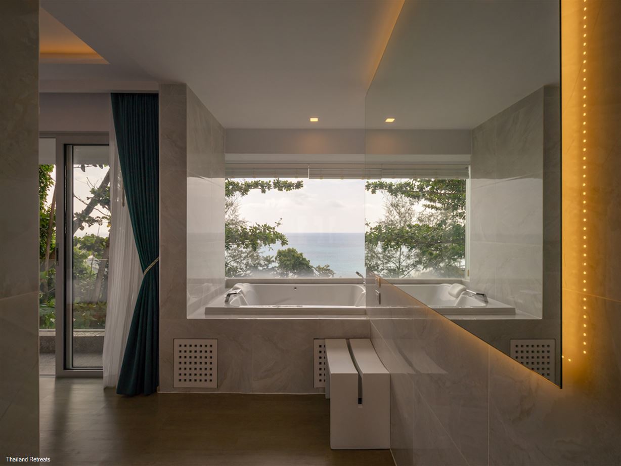 Bluesiam Villa
