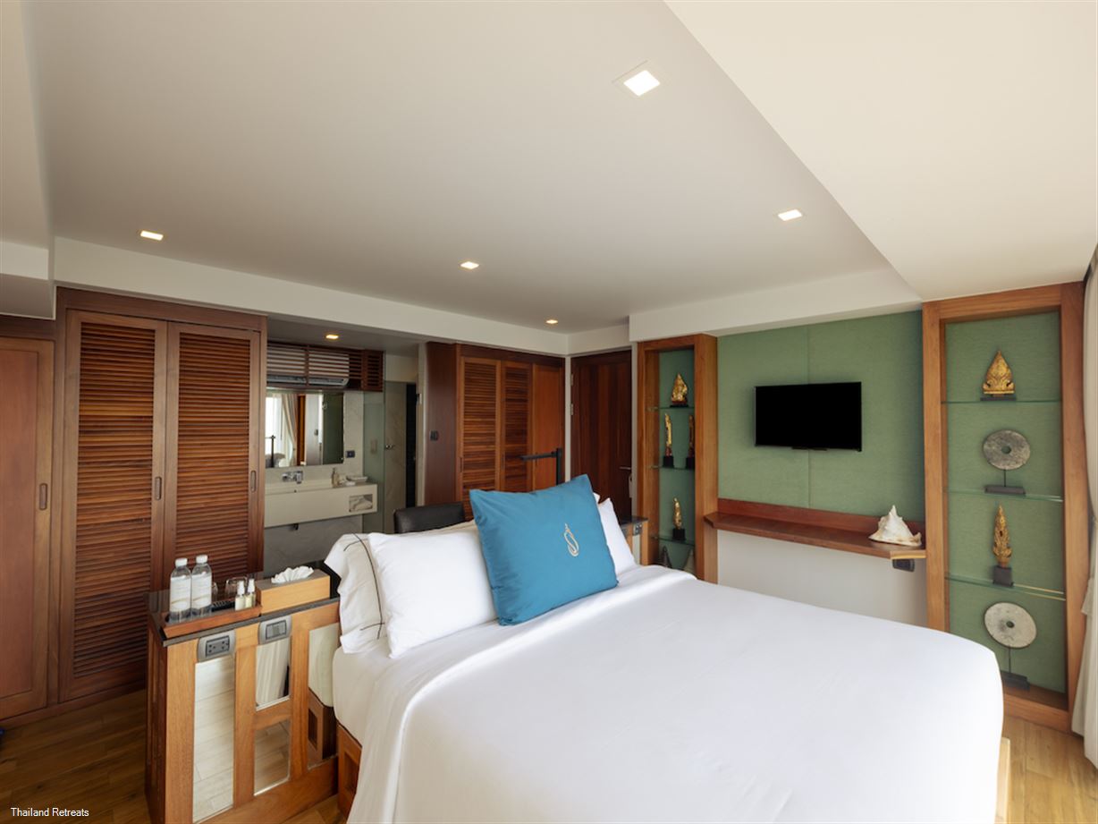 Bluesiam Villa