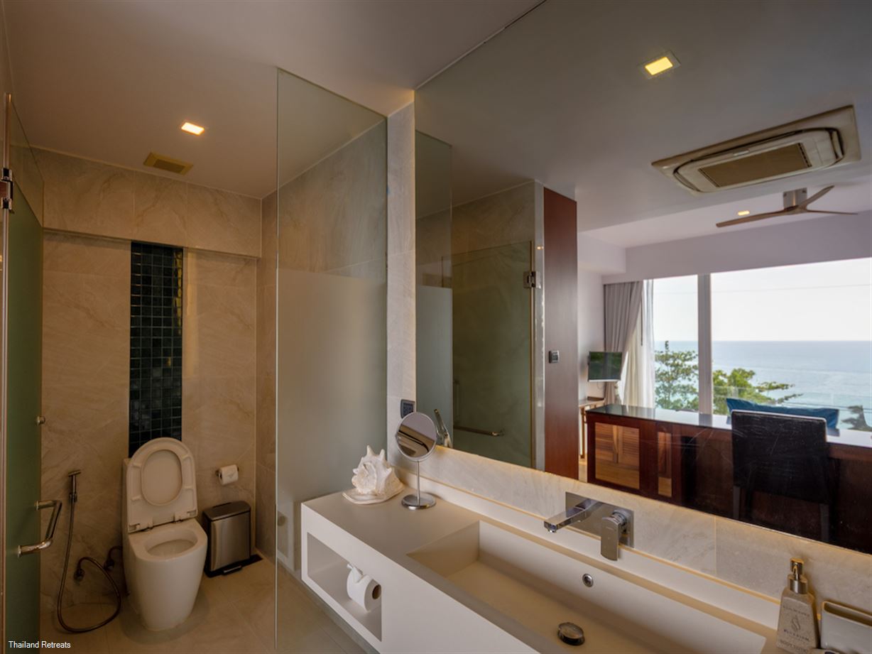 Bluesiam Villa