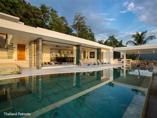 <p data-start="671" data-end="878">Lime Samui 10 combines two luxury villas within the exclusive Lime Samui estate in Nathon offering panoramic sunset sea views, private infinity pools, gyms and spacious accommodation for families and groups.</p>