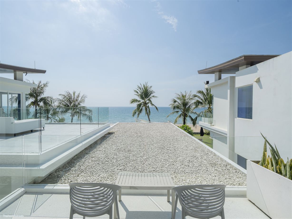 Coastal Escape Natai