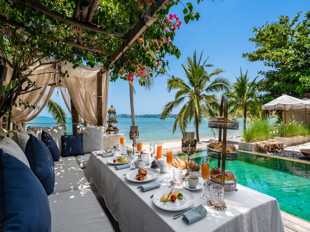 Odyssey Luxury Beachfront Mansion