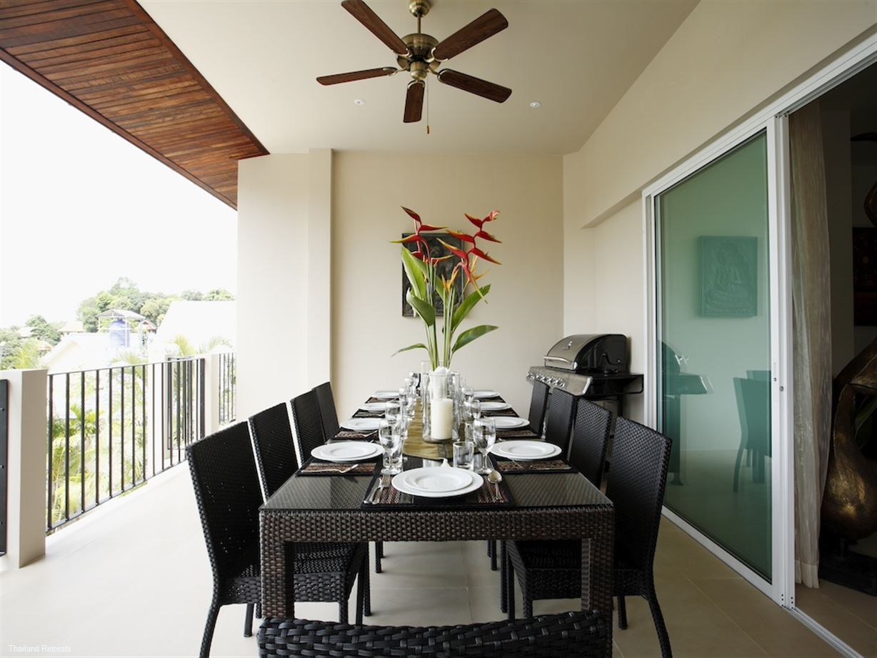 Jade Villa