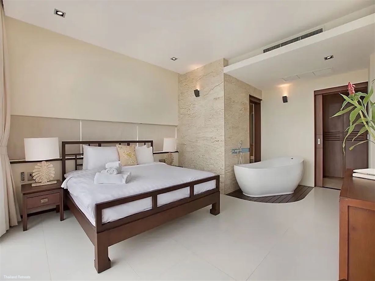 Six Hills Villa