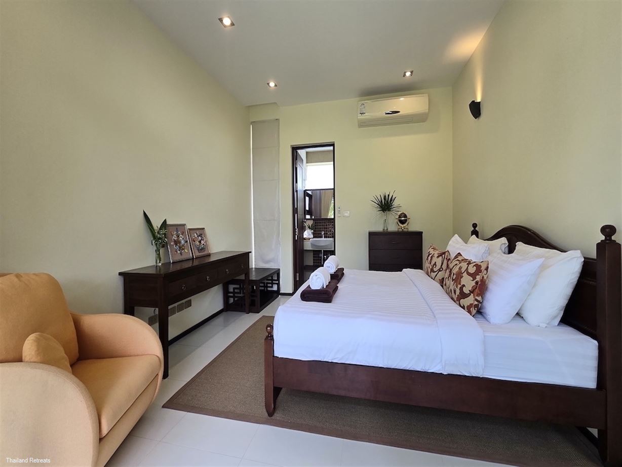 Six Hills Villa