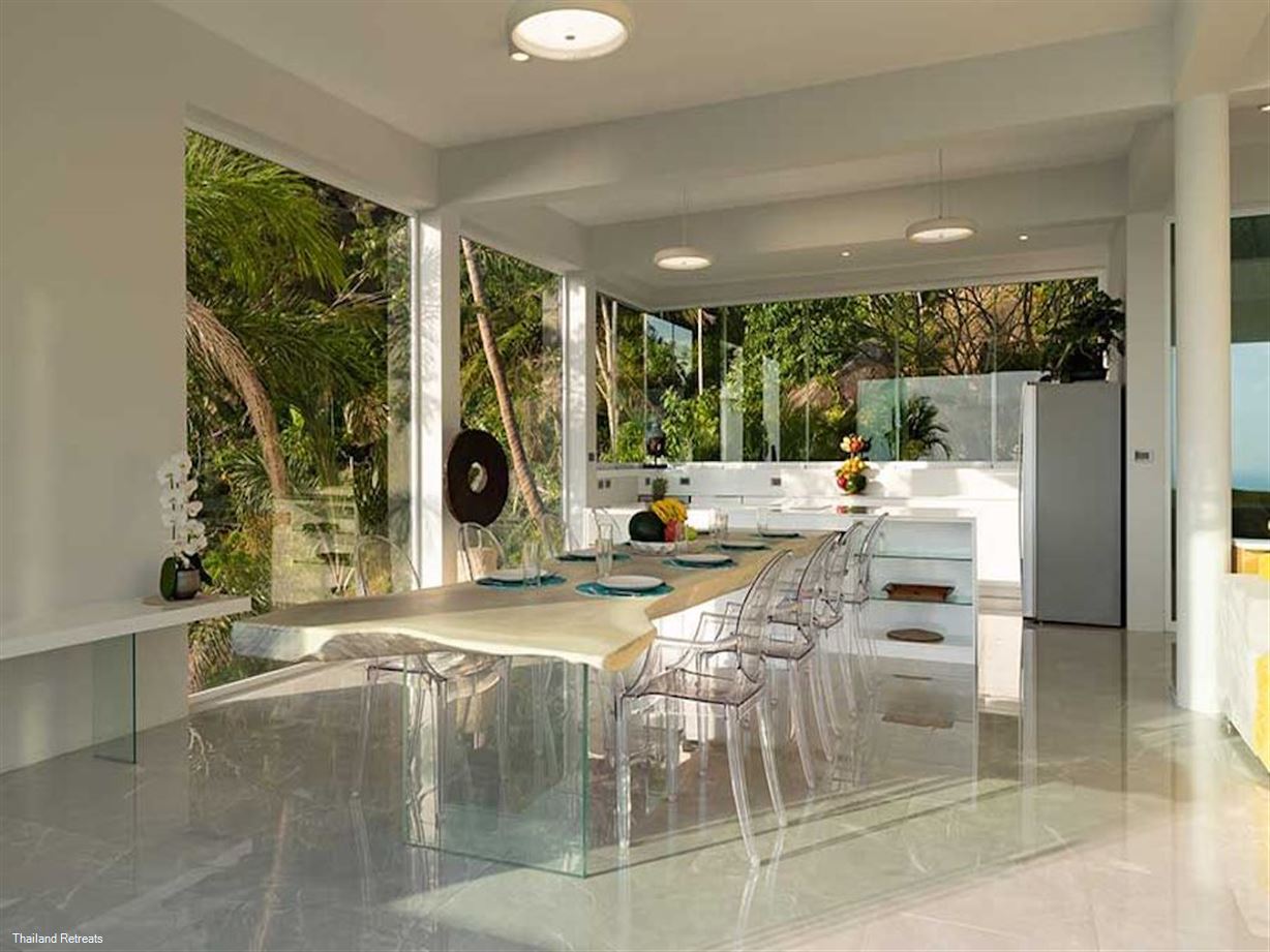 Villa Ray