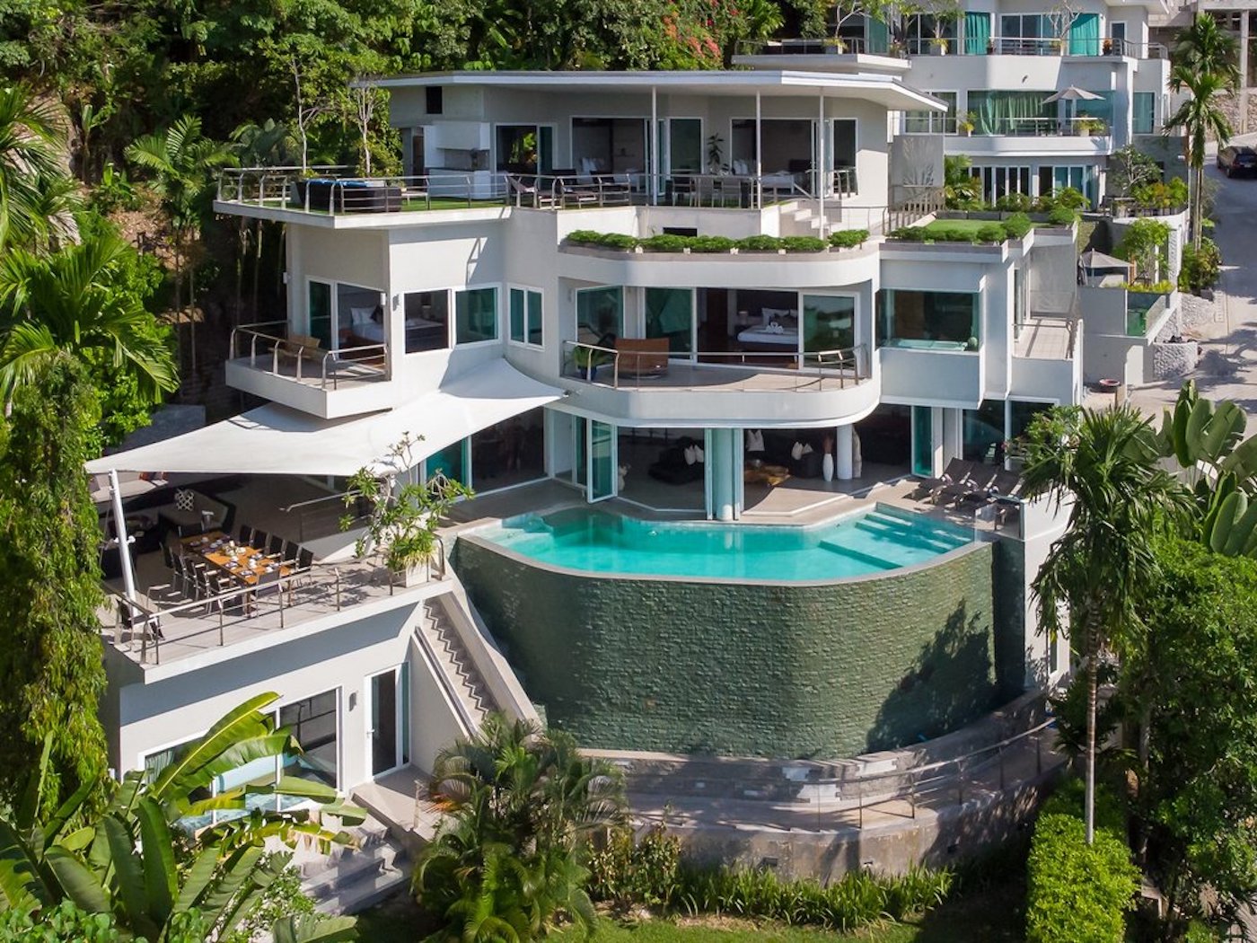 Villa Beyond Master Image